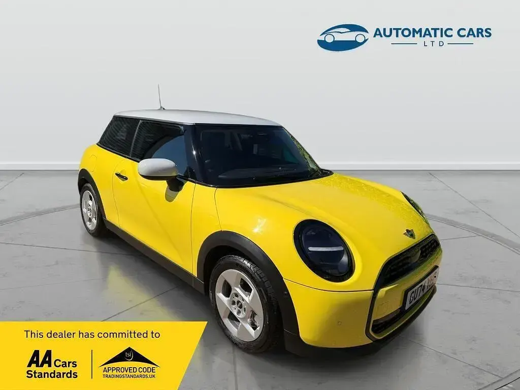 Used Mini Cooper Classic 114 kW (156 HP) 2025 Hatchback