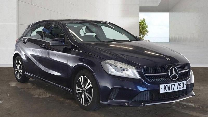 Used Mercedes A200 SE 2017 Blue Hatchback