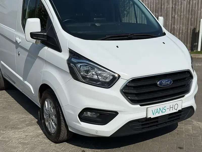 Używany Ford Transit Custom Limited 130 KM (95 kW) 2023 Biały Van