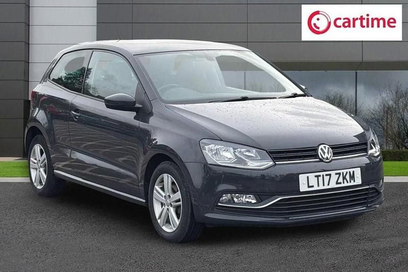 Used VW Polo Edition 60 HP (44 kW) 2017 Grey Hatchback