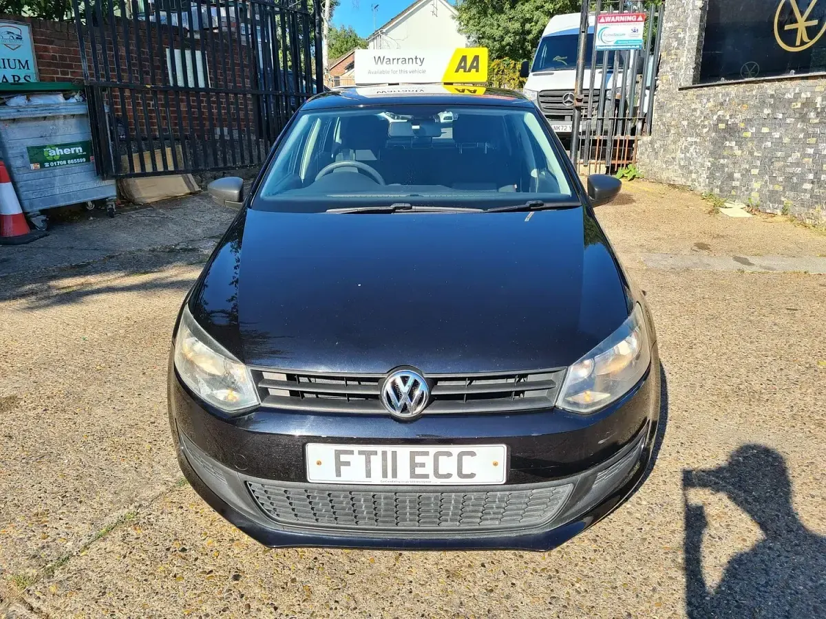 Used VW Polo S 2011 Black Hatchback