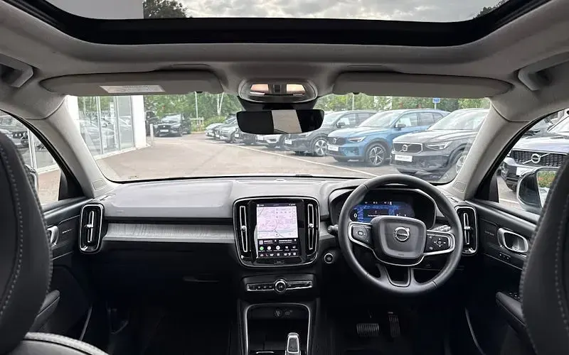 Used Volvo XC40 Ultra 197 HP (144 kW) 2026 SUV