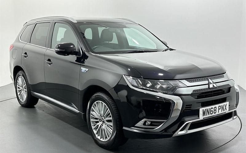 Used 2019 Mitsubishi Outlander P-HEV Estate | £14,482 (Fair price) - Image 1/3