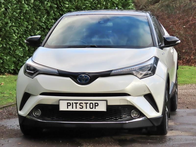 Używany Toyota C-HR 2017 Biały SUV