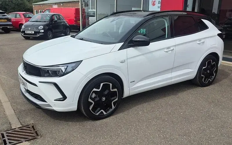 Used Vauxhall Grandland X Ultimate 224 HP (164 kW) 2024 SUV