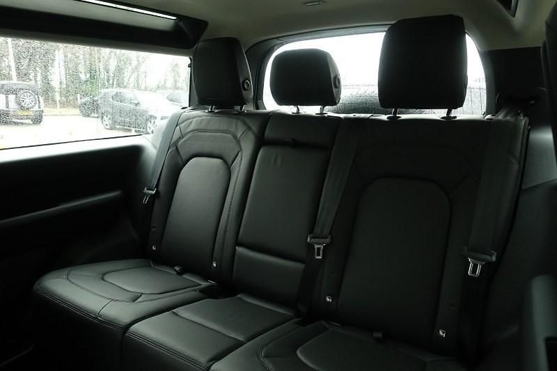 Used Land Rover Defender HSE 2023 Black SUV