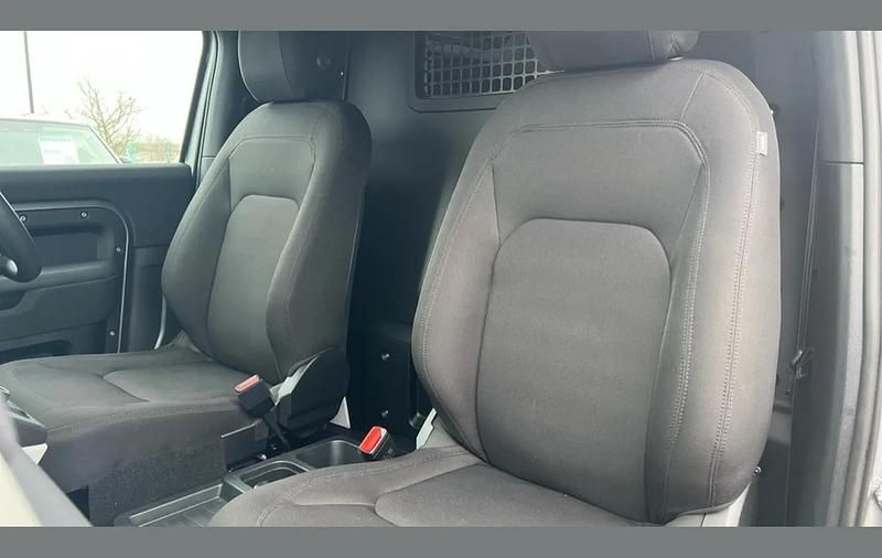 Used Land Rover Defender 246 HP (180 kW) 2023 Grey SUV