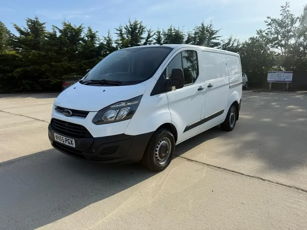 Used Ford Transit Custom 125 HP (91 kW) 2016 White Van