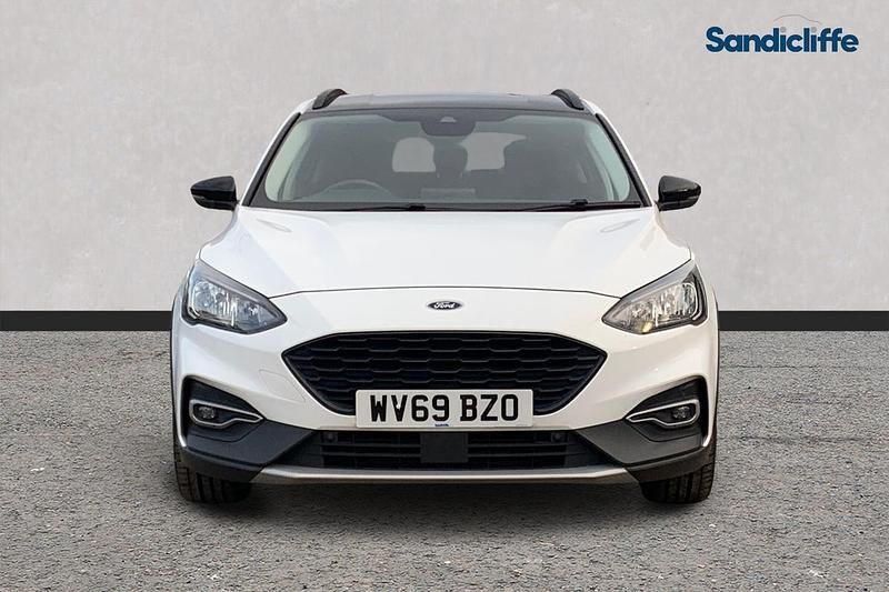 Used Ford Focus Active 150 HP (110 kW) 2019 White Hatchback