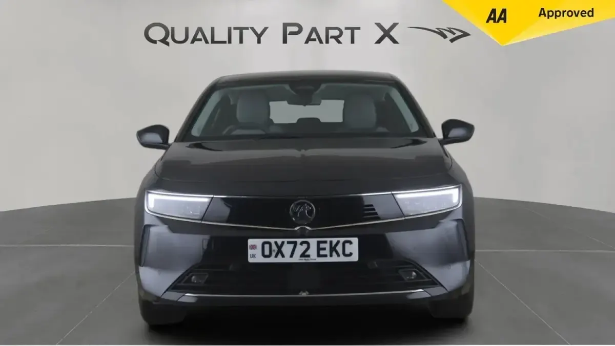 Used Vauxhall Astra Design Edition 2023 Black