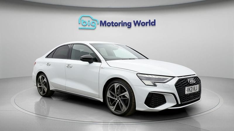 Used Audi A3 148 HP (108 kW) 2021 White Sedan