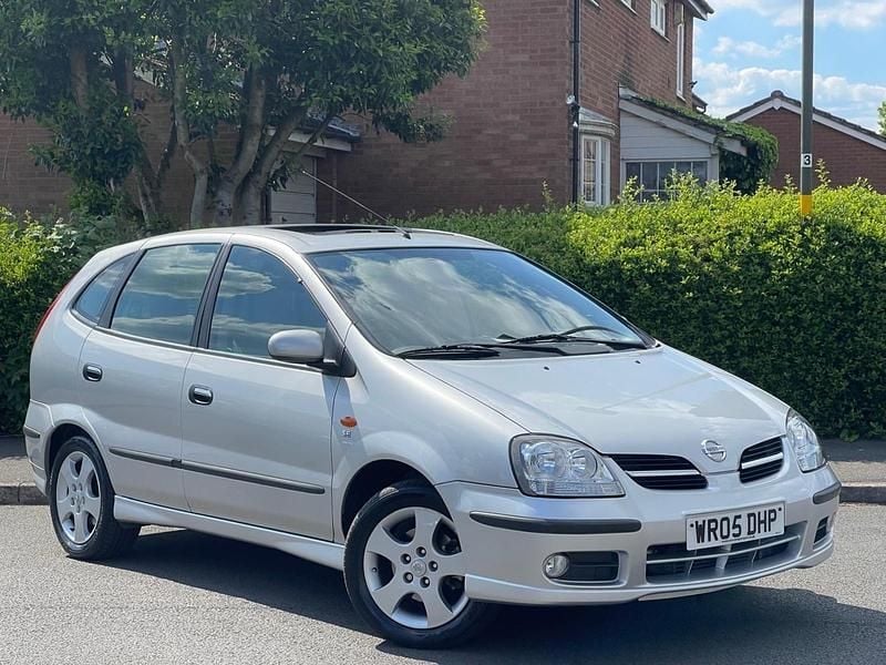 Silver Used 2005 Nissan Almera Tino SE MPV | £2,250 - Image 1/4