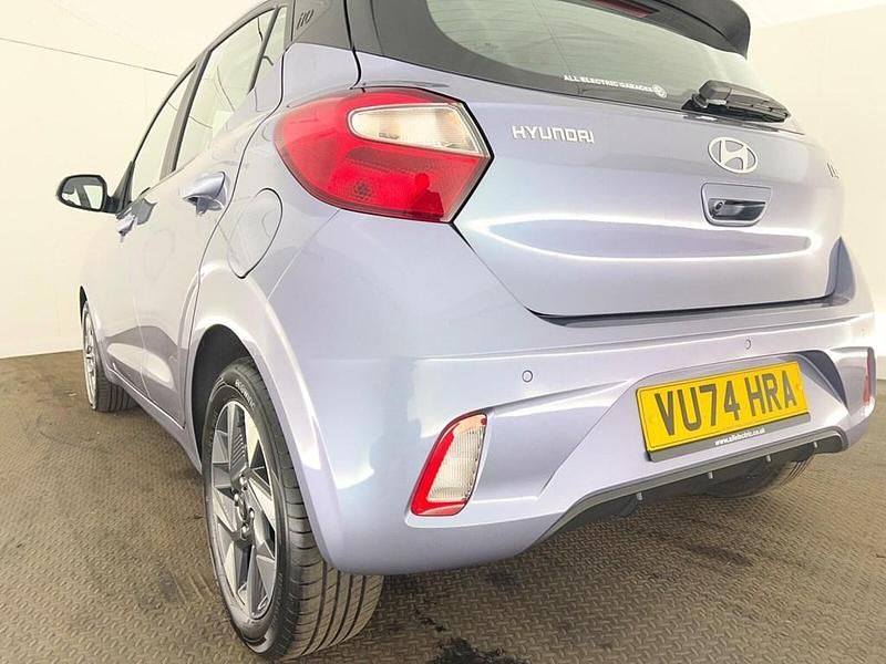 Used Hyundai i10 Advanced 2024 Blue Hatchback