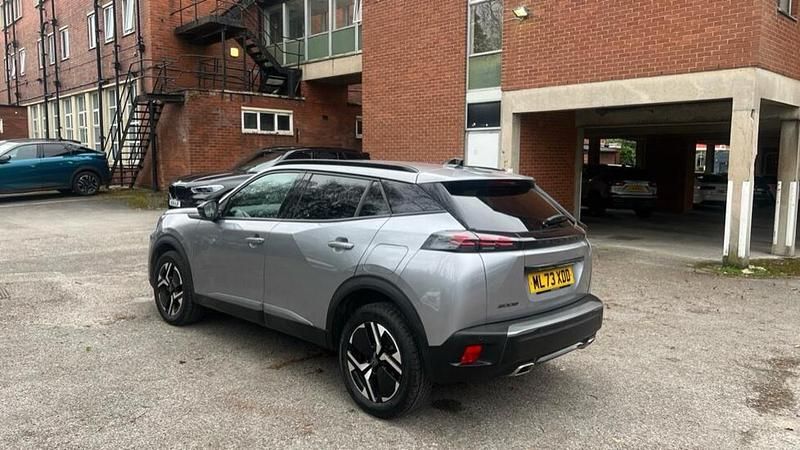 Used Peugeot 2008 Allure 129 HP (94 kW) 2023 Grey SUV