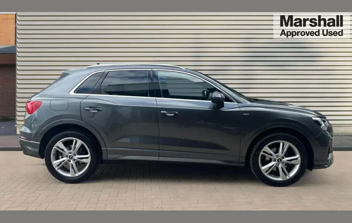 Used Audi Q3 S-Line 150 HP (110 kW) 2022 Grey SUV