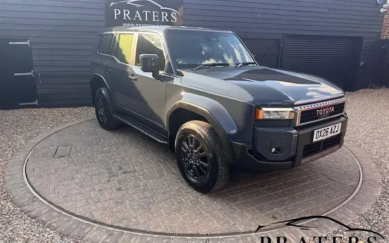 Used Toyota Land Cruiser 205 HP (150 kW) 2026