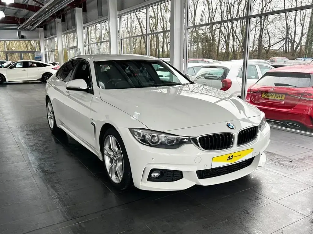 Usado BMW 420 M Sport 184 CV (135 kW) 2019 Blanco Coupe