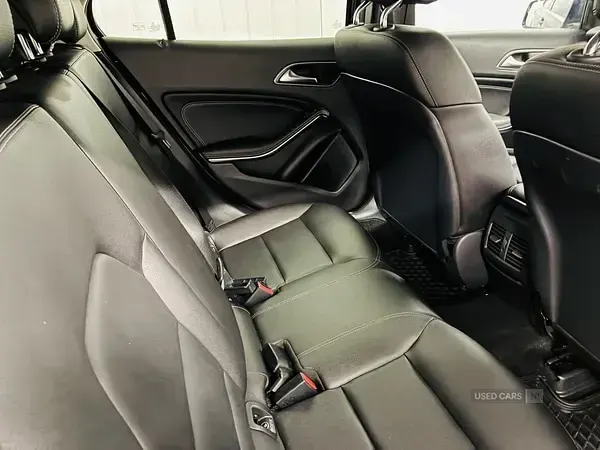 Used Mercedes GLA200 2017 Blue SUV