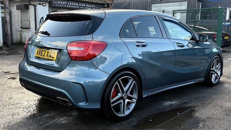 Used Mercedes A45 AMG AMG 360 HP (264 kW) 2013 Blue Hatchback