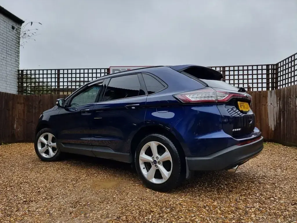 Used Ford Edge Zetec 180 HP (132 kW) 2016 Blue SUV