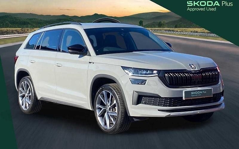 Meteor grey Used 2024 Skoda Kodiaq SportLine SUV | £30,390 (Good price) - Image 1/4