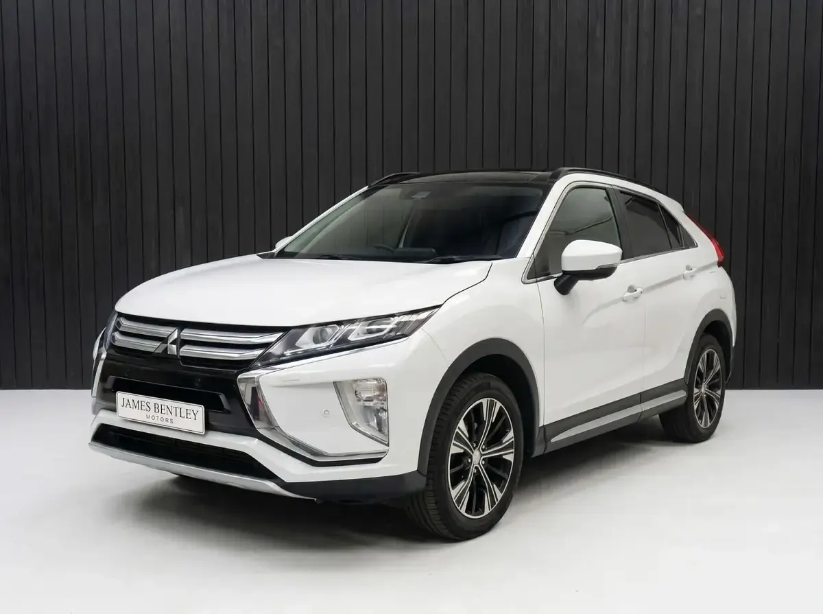 Used Mitsubishi Eclipse Cross 163 HP (119 kW) 2018 White SUV