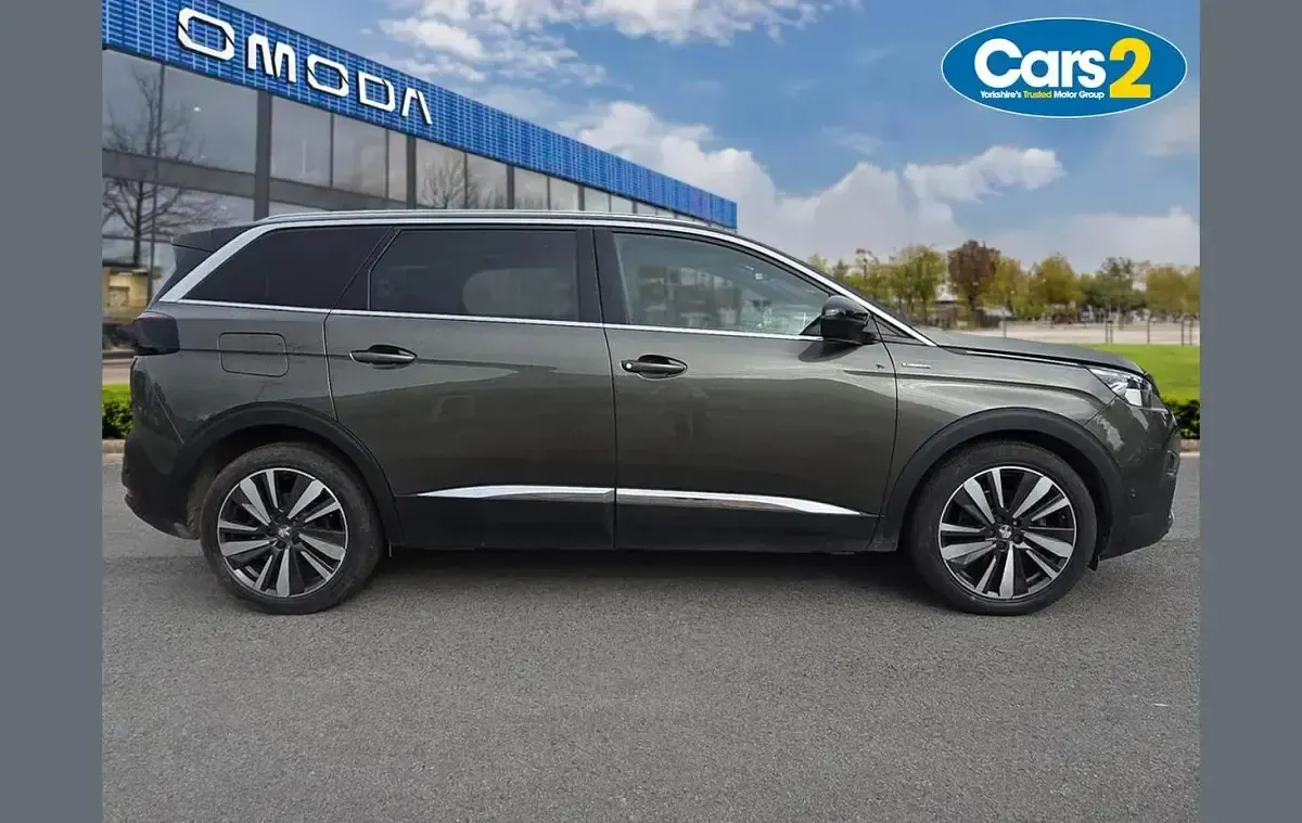 Used Peugeot 5008 Premium 130 HP (95 kW) 2019 Grey SUV