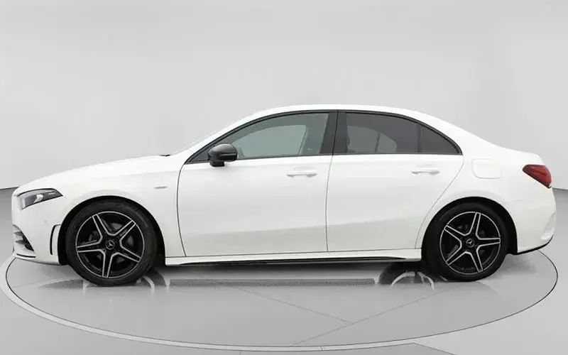 Used Mercedes A250 AMG line 218 HP (160 kW) 2021 White Sedan