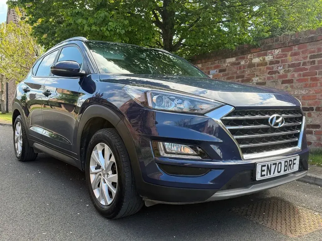 Usado Hyundai Tucson SE 115 CV (84 kW) 2021 Azul SUV