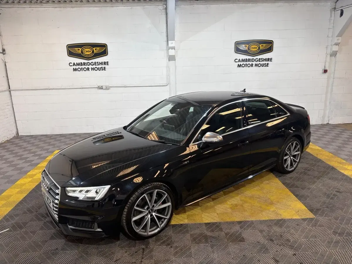 Used Audi S4 Advanced 354 HP (260 kW) 2017 Black Sedan