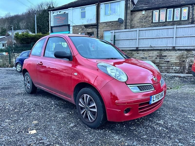 Used Nissan Micra Visia 79 HP (58 kW) 2010 Red Hatchback
