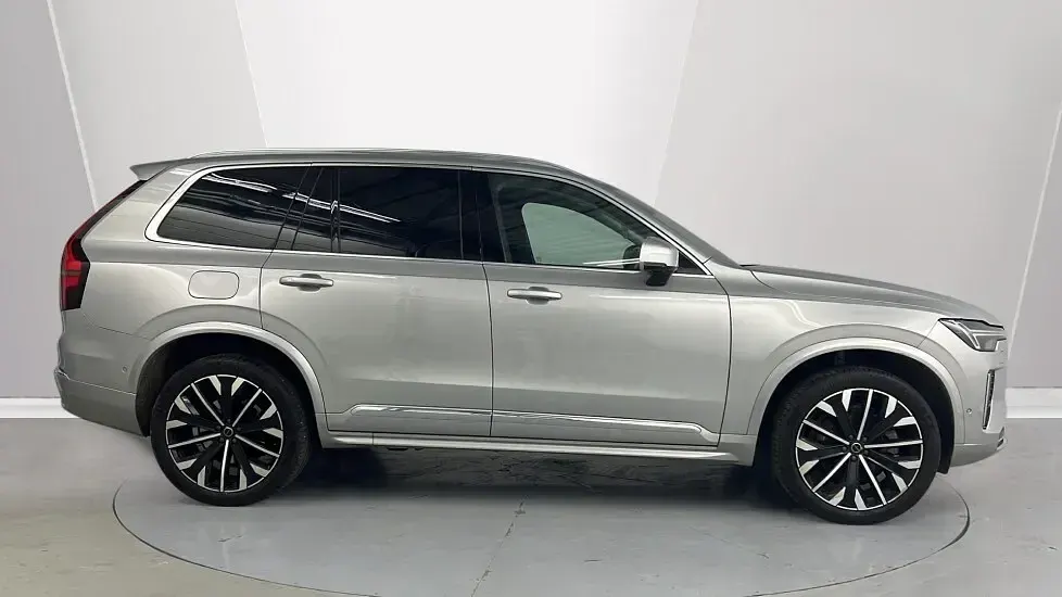 Begagnad Volvo XC90 Ultra 455 HK (334 kW) 2025 Silver SUV