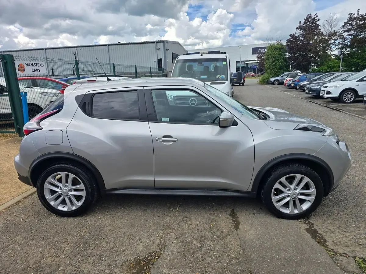 Used Nissan Juke Acenta Premium 2014 Silver SUV