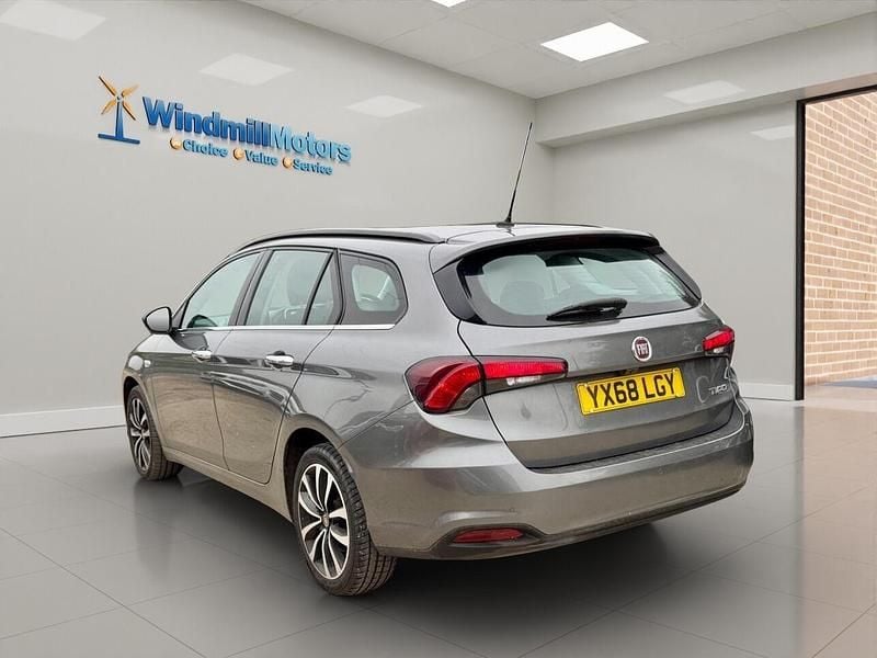 Used Fiat Tipo Lounge 120 HP (88 kW) 2019 Grey Estate