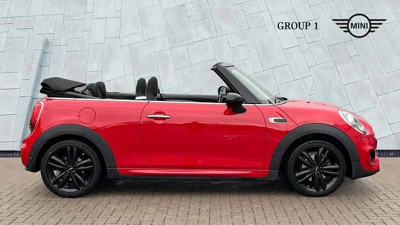 Used Mini Cooper 134 HP (98 kW) 2018 Red Hatchback