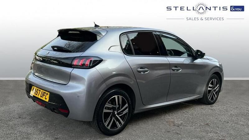 Used Peugeot 208 Allure+ 99 HP (72 kW) 2023 Grey Hatchback