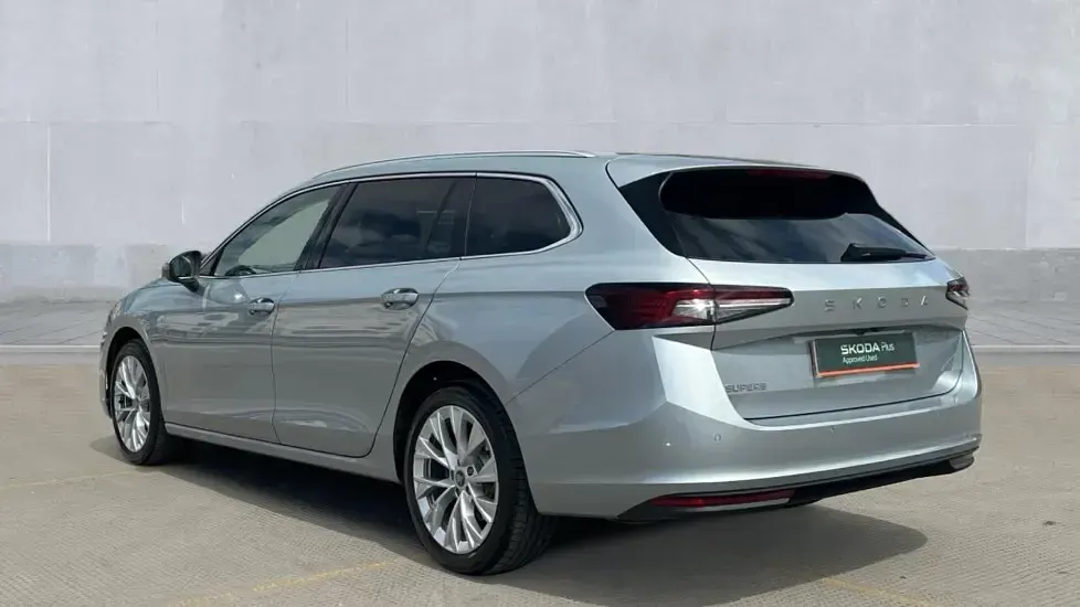 Used Skoda Superb SE L 150 HP (110 kW) 2025 Pebble silver