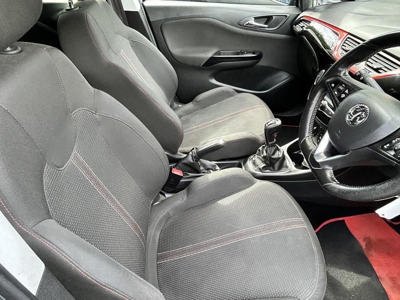 Second-hand Vauxhall Corsa SRi 2018 Argintiu Hatchback
