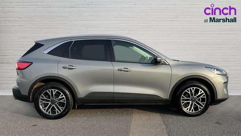 Used Ford Kuga Titanium 150 HP (110 kW) 2023 Silver SUV