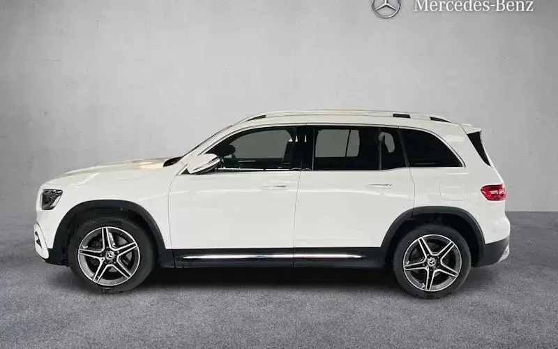 Used Mercedes GLB200 AMG line 163 HP (119 kW) 2025 SUV