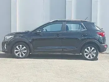 Used Kia Stonic 99 HP (72 kW) 2023 Black SUV