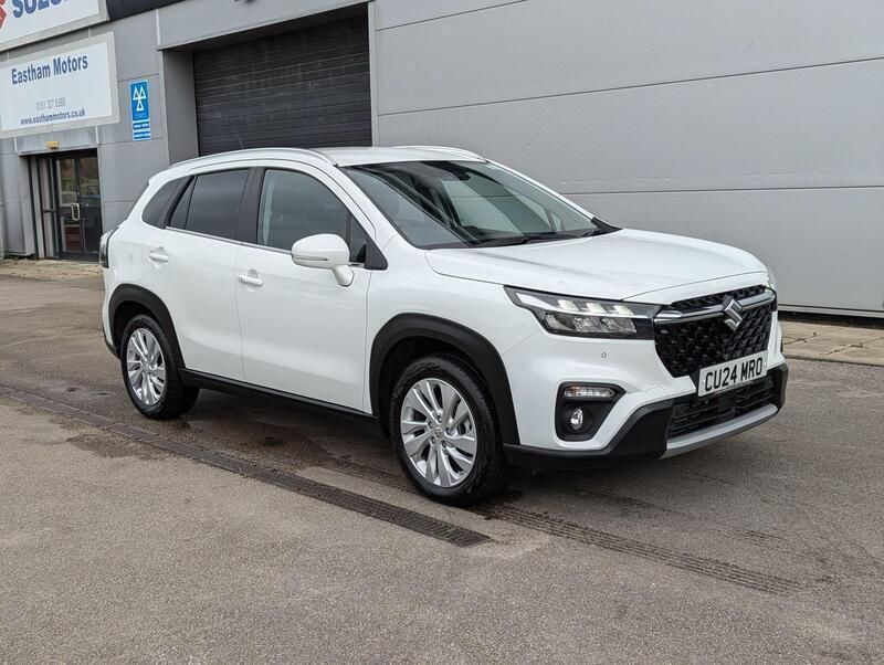 White Used 2024 Suzuki SX4 S-Cross SUV | £17,995 (Fair price) - Image 1/4