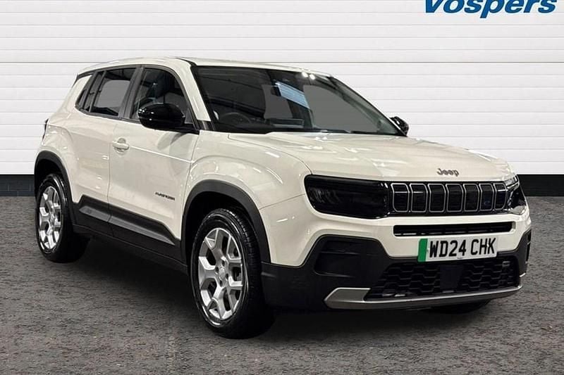 White Used 2024 Jeep Avenger EV Altitude SUV | £18,700 (Fair price) - Image 1/1
