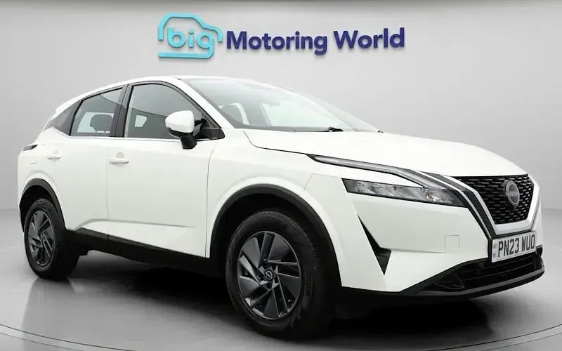 Used Nissan Qashqai Acenta Premium 140 HP (102 kW) 2023 SUV