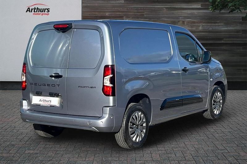 New Peugeot Partner 101 HP (74 kW) 2026 Grey MPV