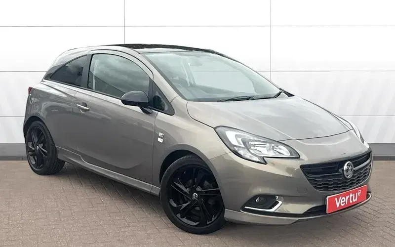 Used Vauxhall Corsa Edition 90 HP (66 kW) 2015 Hatchback