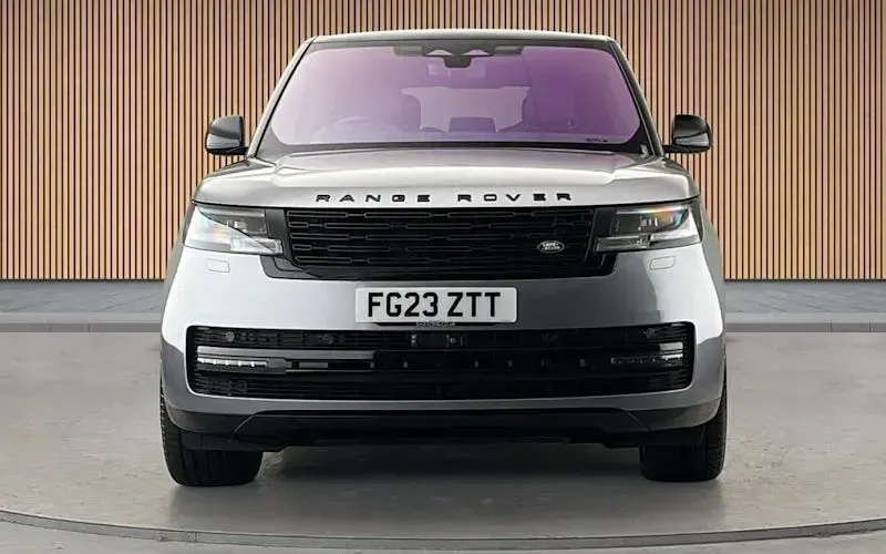 Used Land Rover Range Rover Autobiography 530 HP (389 kW) 2025 SUV