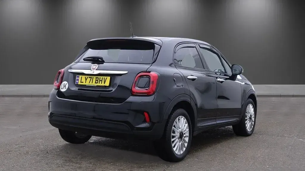 Used Fiat 500X Connect 120 HP (88 kW) 2022 Black SUV