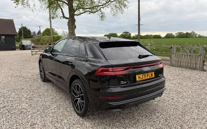Używany Audi Q8 Black Edition 286 KM (210 kW) 2023 SUV