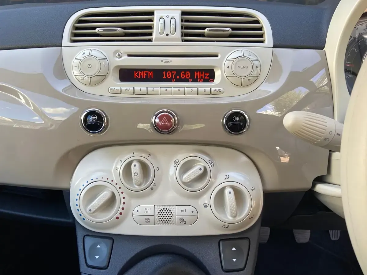 Used Fiat 500 69 HP (50 kW) 2014 Beige Hatchback